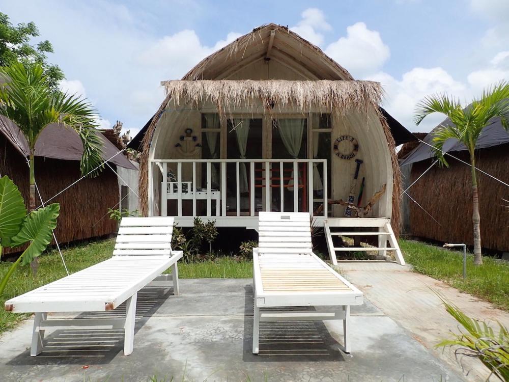 Maleo Moyo Hotel & Dive Resort Moyo Island Екстериор снимка